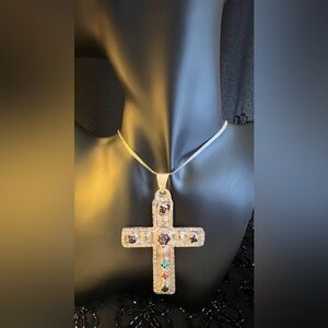 Vintage Hallmarked .925 Sterling Cross w/Genuine Stones & .925 Cobra Chain.